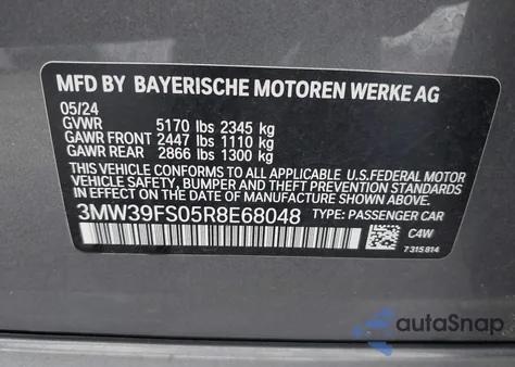 2024 BMW 3 Series 330E xDrive z USA, uszkodzony, nr VIN 3MW39FS05R8E68048